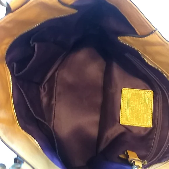 Coach handbag - Picture 4 of 8